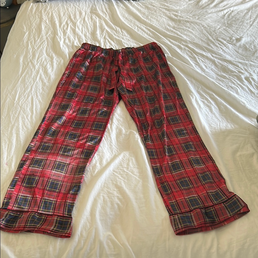 Victoria's Secret Red and Blue Lounge Pants Cozy Flannel Relaxed Fit